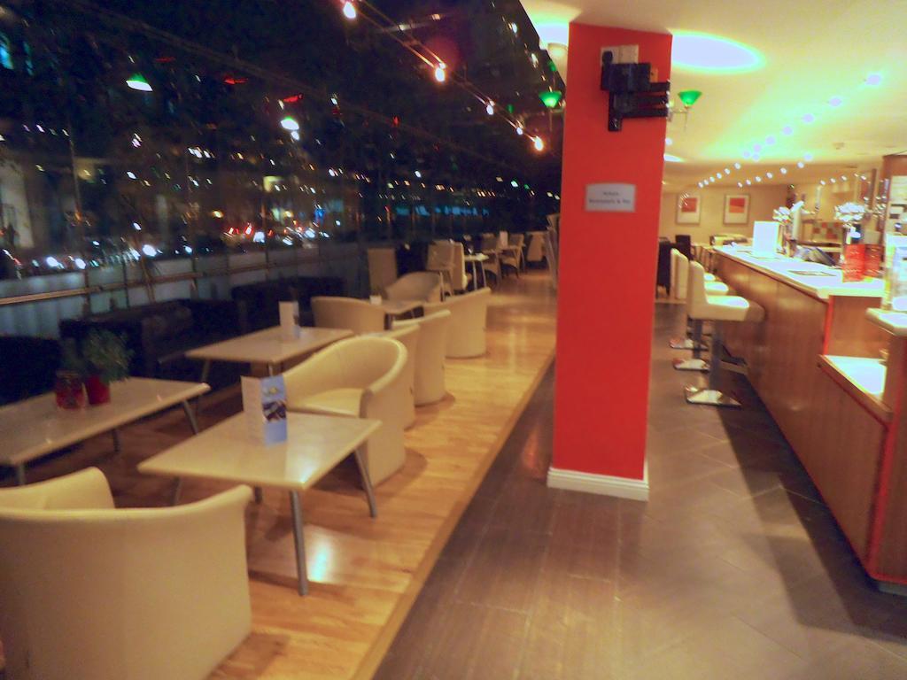 Ramada Hounslow - Heathrow East Exterior photo